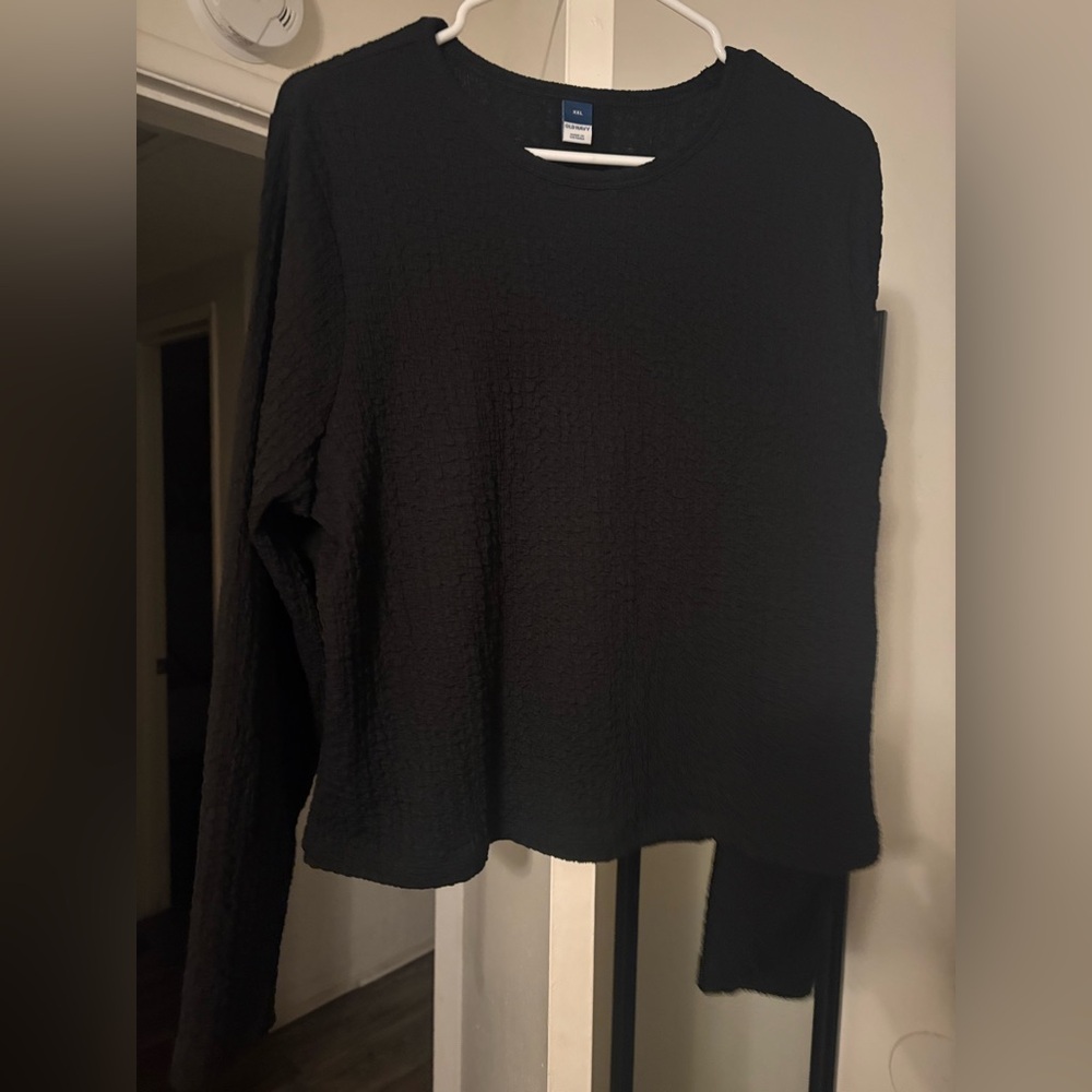 Black Old Navy top